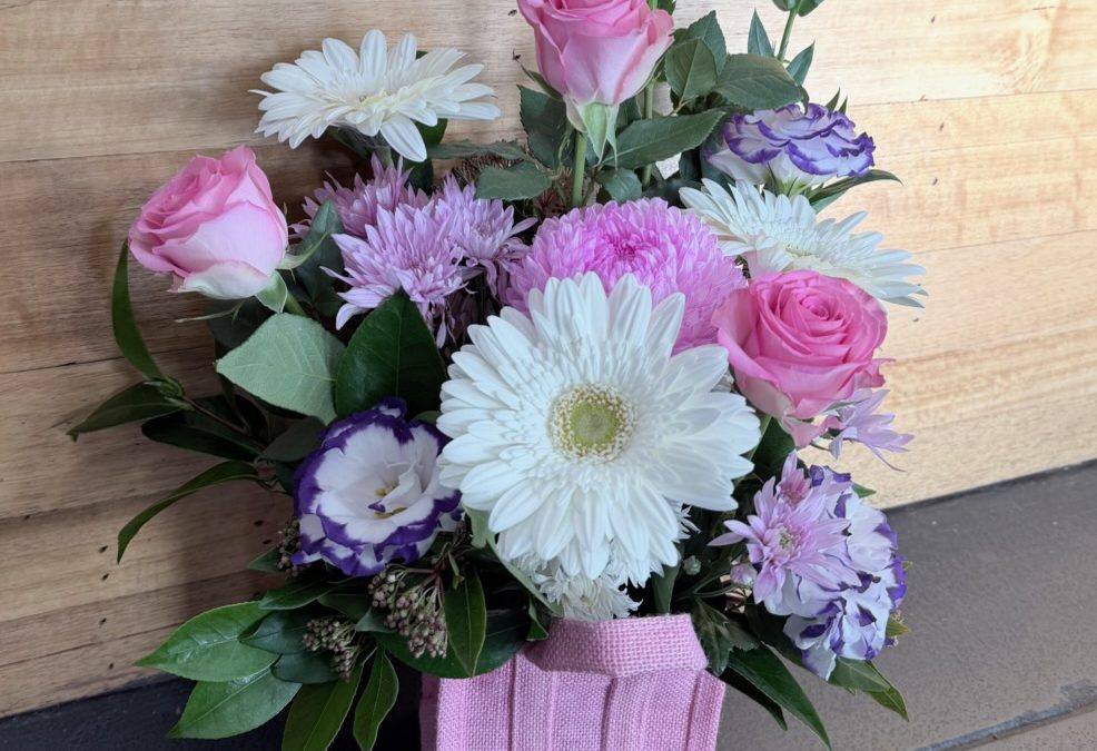 Say Thank You with Fresh Flowers Yarra Ranges